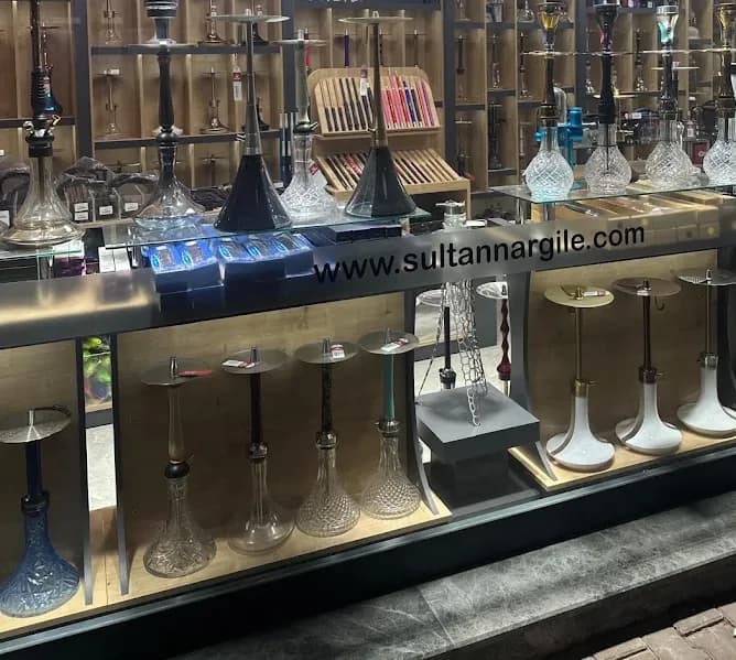 Hookah sets in the window of our Bahçelievler store